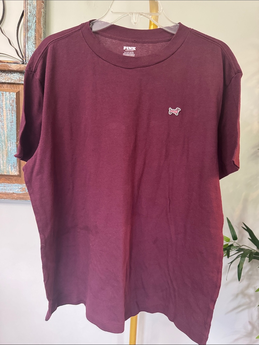 PINK Victoria's Secret Men's Short-Sleeve Crewneck T-Shirt in Burgundy Wine